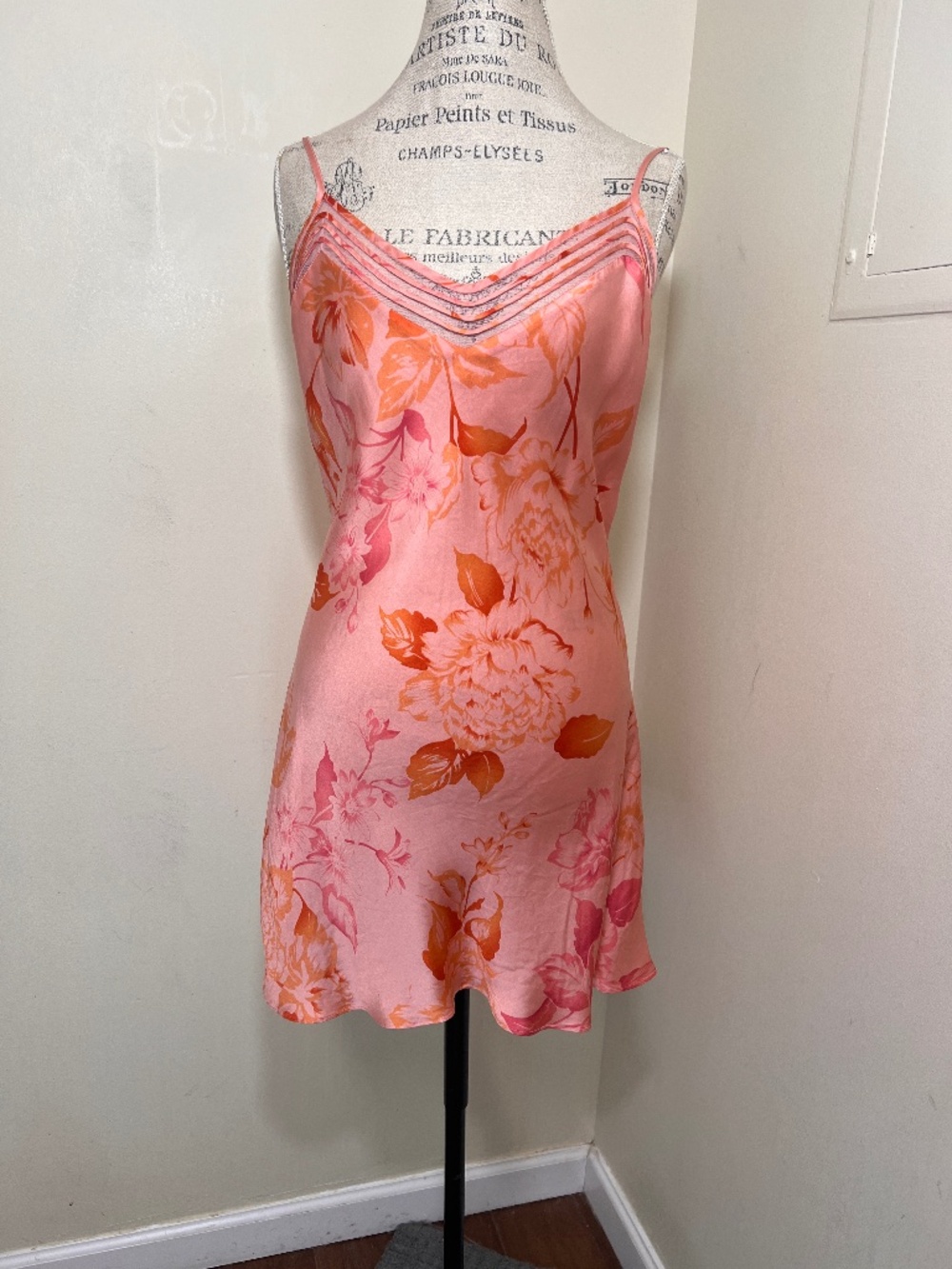 Vintage Victoria's Secret pink and orange floral silk slip dress Size L